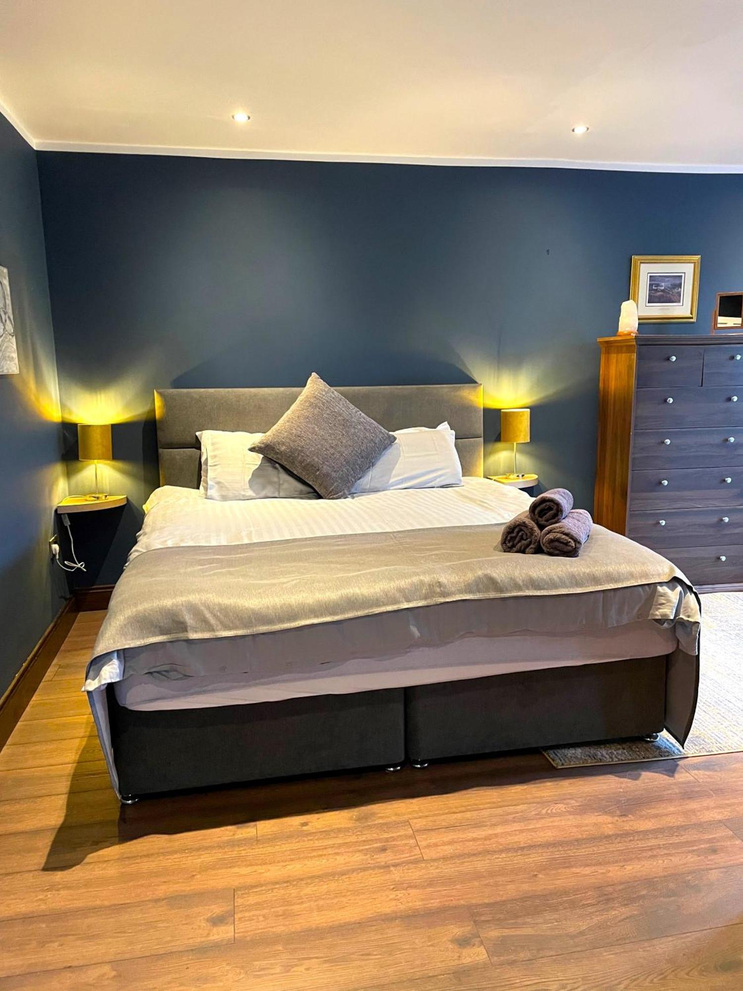 Knights Town Shore Cottage - Cosy Comfort At The Sea מראה חיצוני תמונה