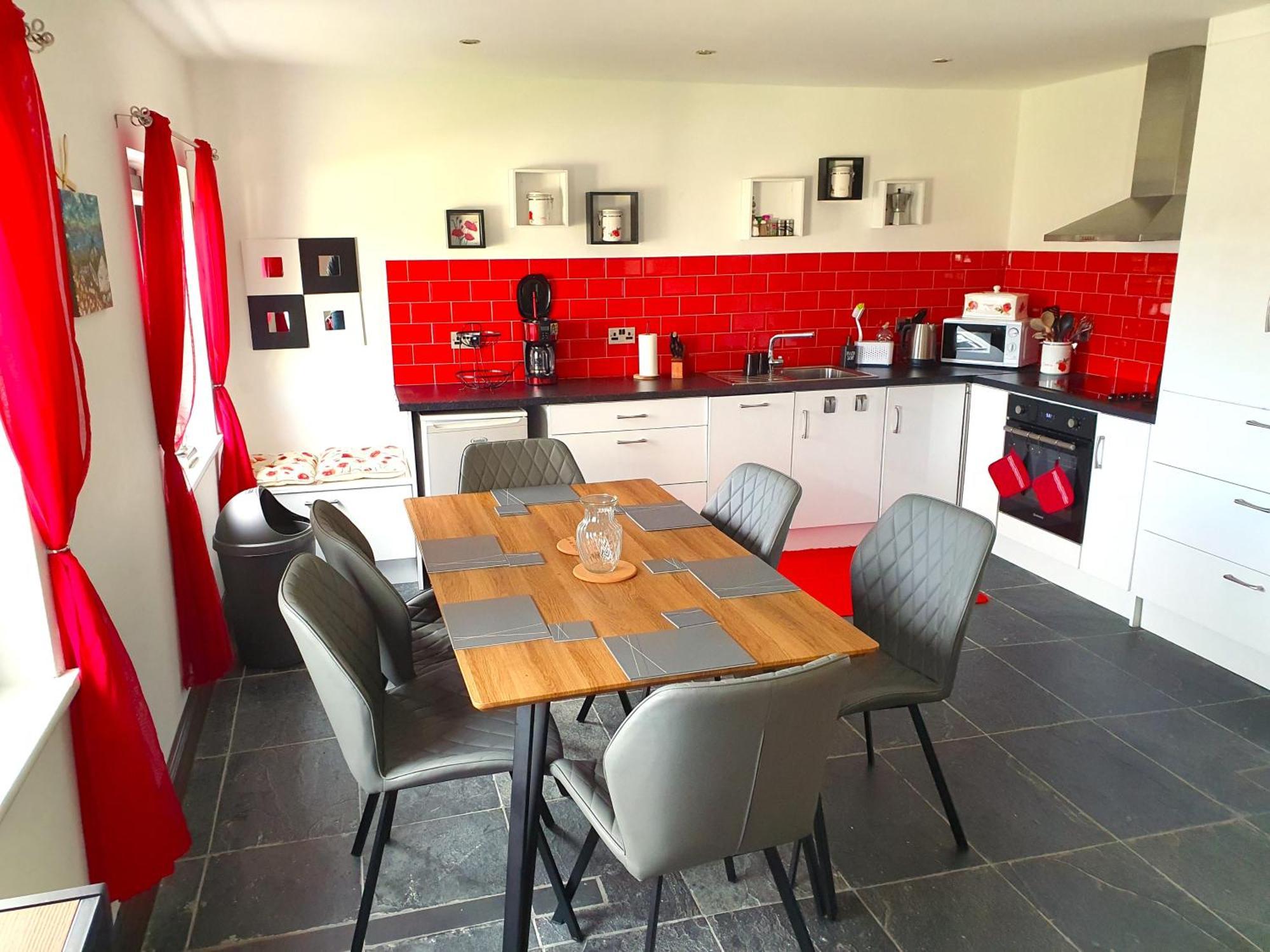 Knights Town Shore Cottage - Cosy Comfort At The Sea מראה חיצוני תמונה
