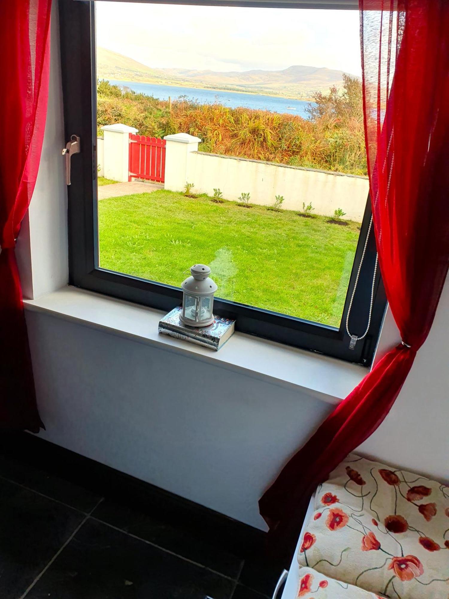 Knights Town Shore Cottage - Cosy Comfort At The Sea מראה חיצוני תמונה